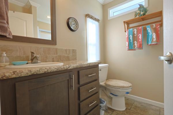 2017 Homes of Merit FL26100PHA102168AB Mobile Home