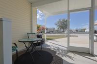 2017 Homes of Merit FL26100PHA102168AB Mobile Home