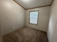 2004 KNT na Mobile Home