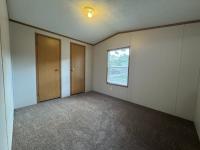 2004 KNT na Mobile Home