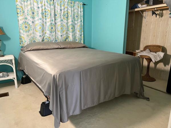 1977 SKYL Double Mobile Home