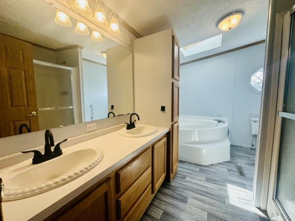 1998 Redman NA Mobile Home