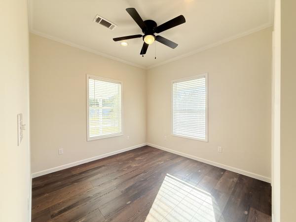 2023 Clayton 27SUN28522B Mobile Home