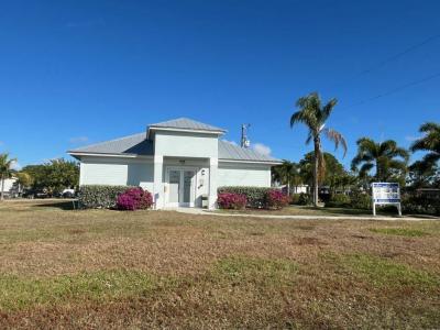 Mobile Home at 587 Leopard Lane #587 North Fort Myers, FL 33917