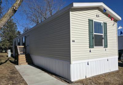 Photo 2 of 27 of home located at 1308 W Arlington #34 Lincoln, NE 68522