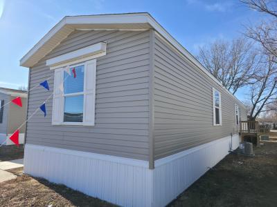 Photo 4 of 25 of home located at 1917 SW 11th #200 Lincoln, NE 68522