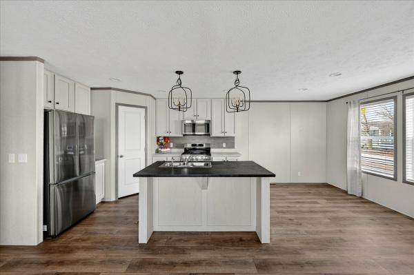 2025 Clayton 185 Pulse  Home