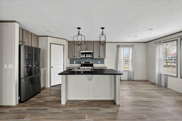 2025 Clayton 187 Pulse  Home