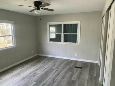 Photo 4 of 9 of home located at 1250 Lakeview Drive #36 Deland, FL 32720