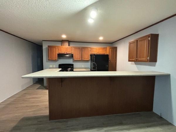 2018 LH168032AF  Home