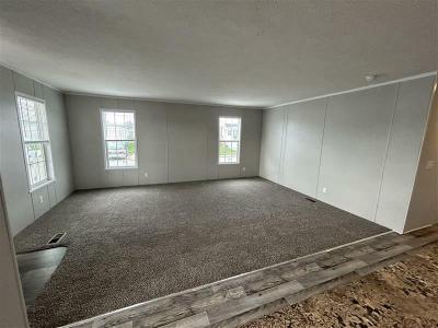 Photo 5 of 16 of home located at 506 Washington Belleville, MI 48111