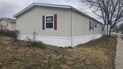 Photo 3 of 34 of home located at 16031 Beech Daly Rd #227 Taylor, MI 48180