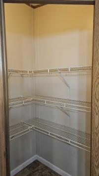 1998 Schult Manufactured Home