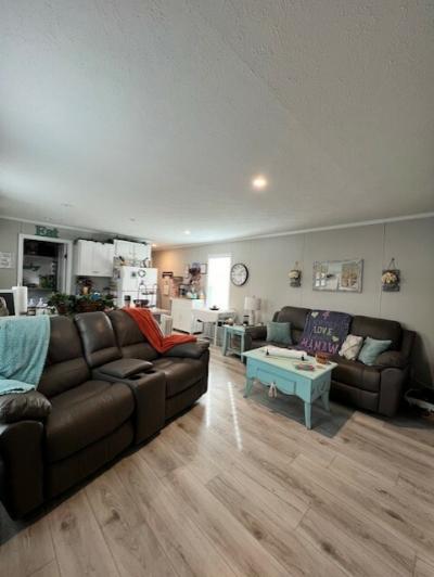 Photo 5 of 18 of home located at 139 Baraboo Street Hamilton, OH 45011