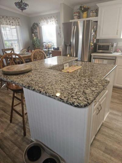 Mobile Home at 2525 Gulf City Rd Lot 13 Ruskin, FL 33570