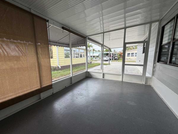 1984 Coro HS Mobile Home