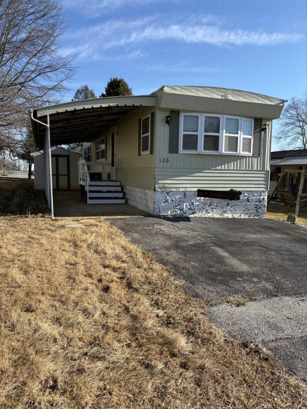 Photo 1 of 2 of home located at 126 Barclay Lane Glen Rock, PA 17327