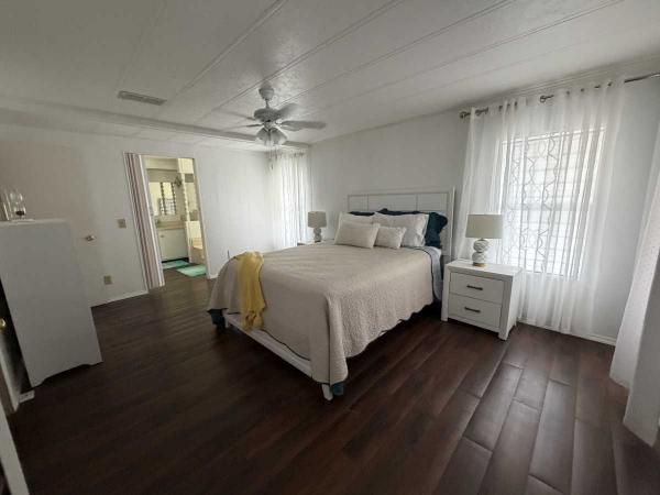 1984 Coro HS Mobile Home