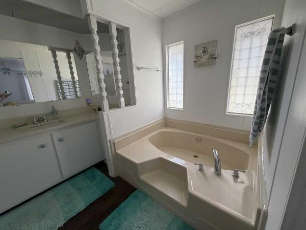 1984 Coro HS Mobile Home