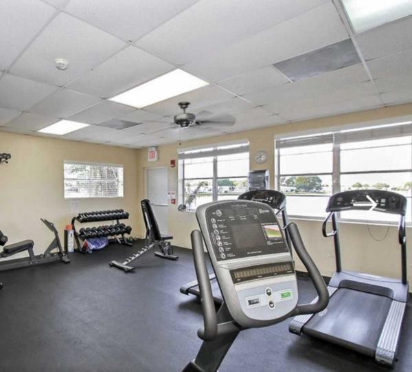 1984 Coro HS Mobile Home