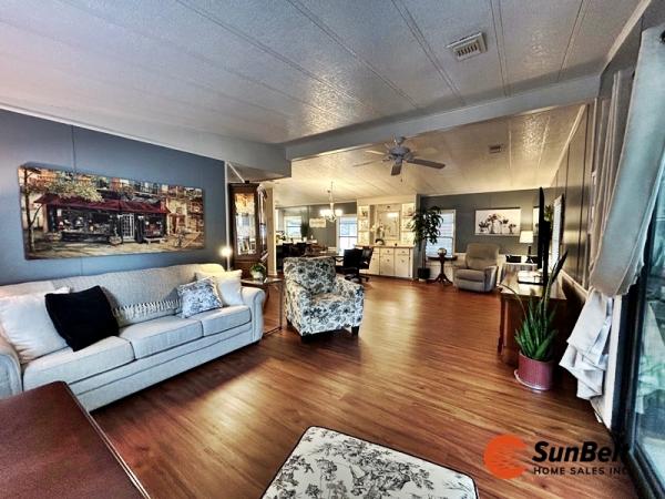 1985 COUN Manufactured Home