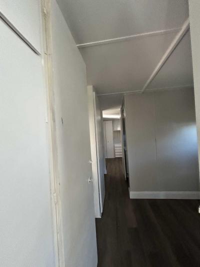 Photo 5 of 12 of home located at 4833 Suzanne St #Ss04833 Zephyrhills, FL 33542