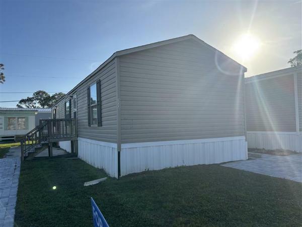  Mobile Home For Sale