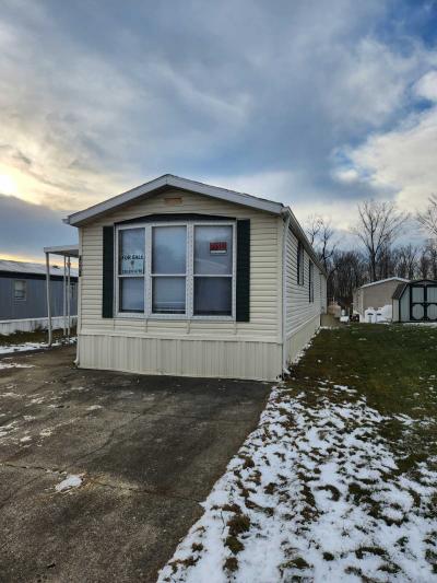 Photo 4 of 8 of home located at 6496 Robby Lane Ravenna, OH 44266