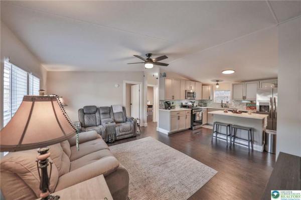 2000 Fleetwood Manufactured Home