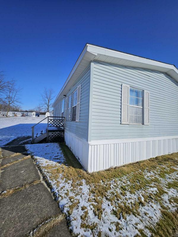 1990 Holly Park Mobile Home