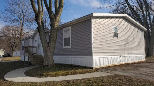 Photo 1 of 2 of home located at 517 Mariwood Dr Lot 90 Indianapolis, IN 46234