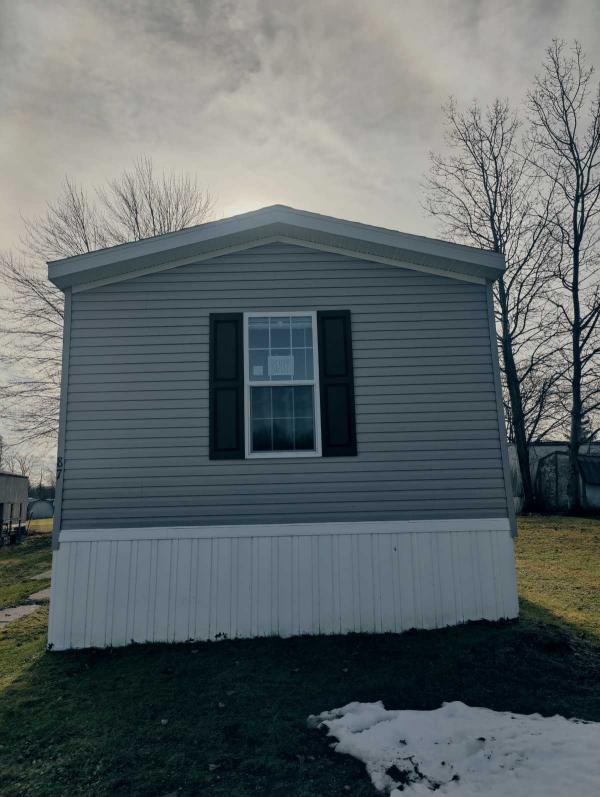 Photo 1 of 2 of home located at 17748 Rock Creek Rd, Thompson, OH 44086