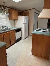Redman Breezewood Manufactured Home