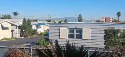 Photo 5 of 20 of home located at 1660 Whittier Avenue  #. 17 Costa Mesa, CA 92627