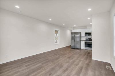 Photo 5 of 37 of home located at 3407 S 181st Pl Seatac, WA 98188