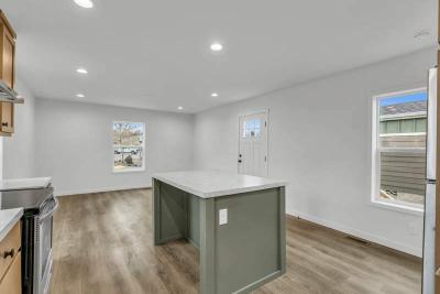 Photo 4 of 37 of home located at 18117 32nd Ave S Seatac, WA 98188