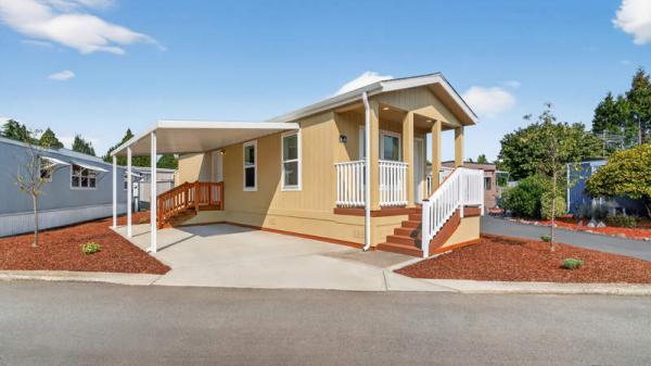 Photo 1 of 2 of home located at 2200 Lancaster Dr SE #16A Salem, OR 97317