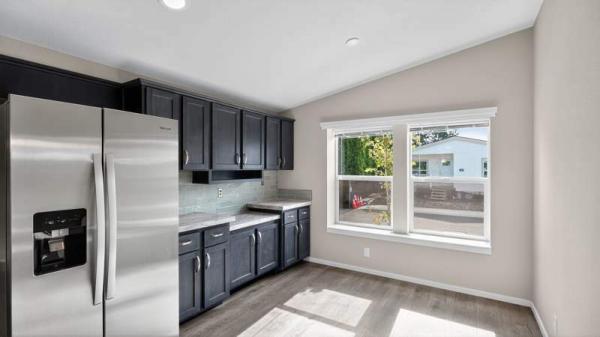 2025 Palm Harbor Manufactured Home