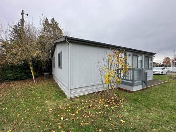 1989 Marlette Manufactured Home