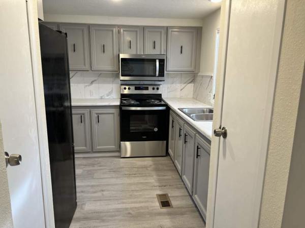 1975 Unknown Manufactured Home