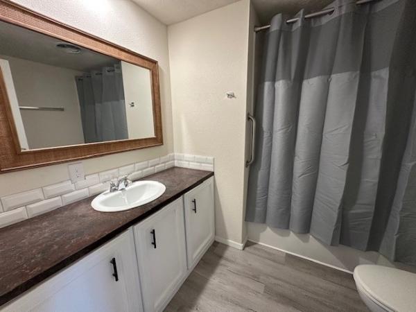 1975 Unknown Manufactured Home