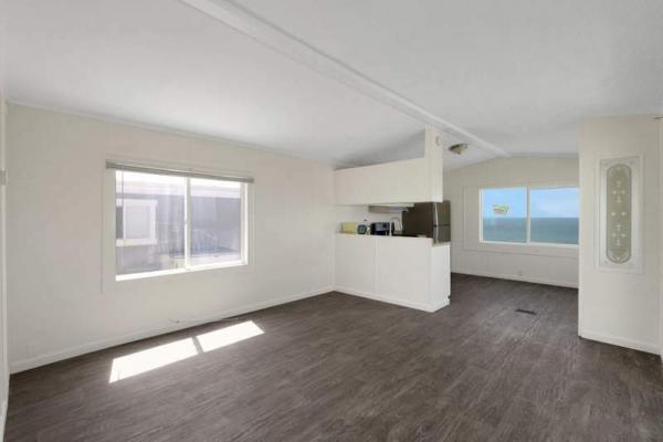 1985 American Manufactured Home