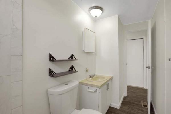 1985 American Manufactured Home