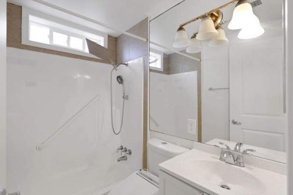 1988 Bay Manufactured Home