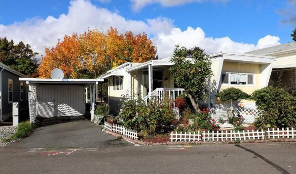 Photo 1 of 2 of home located at 3248 S 180th Pl Lot #34 Seatac, WA 98188