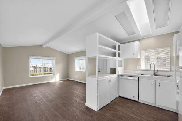 1987 Bay Manufactured Home