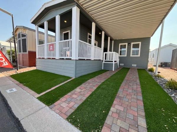 2021 Champion Manufactured Home