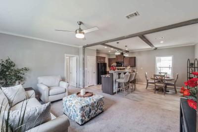 Photo 5 of 8 of home located at 1339 Margaret Avenue Leesburg, FL 34748