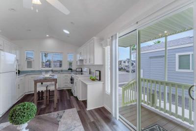 Photo 5 of 37 of home located at 9252 E. Broadway Road #026 Mesa, AZ 85208