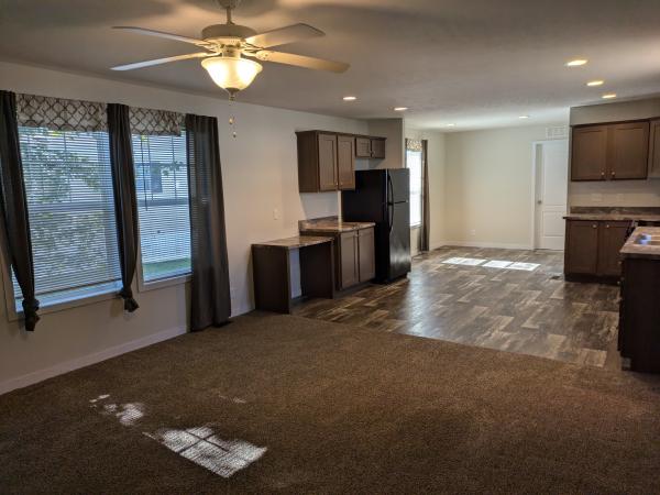 2019 Clayton 81RVN16763EH20 Mobile Home